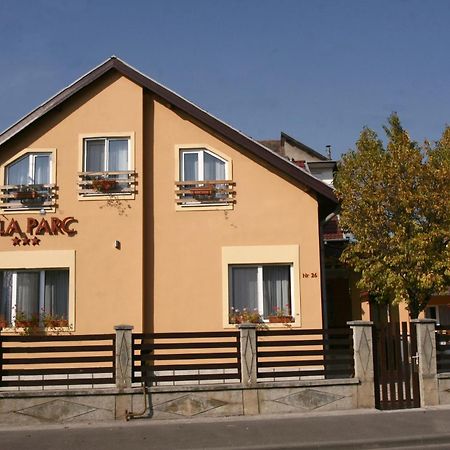 Vila Parc Cluj-Napoca Buitenkant foto