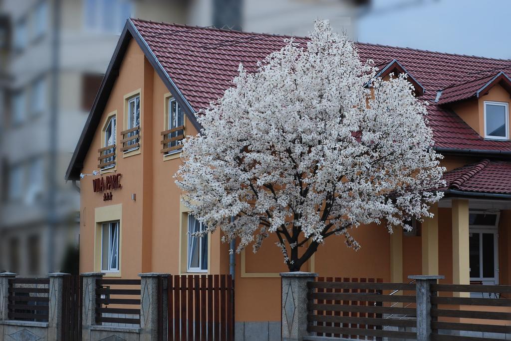 Vila Parc Cluj-Napoca Buitenkant foto