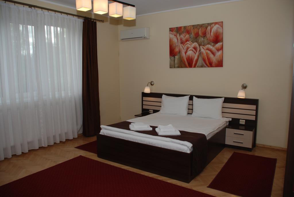 Vila Parc Cluj-Napoca Buitenkant foto